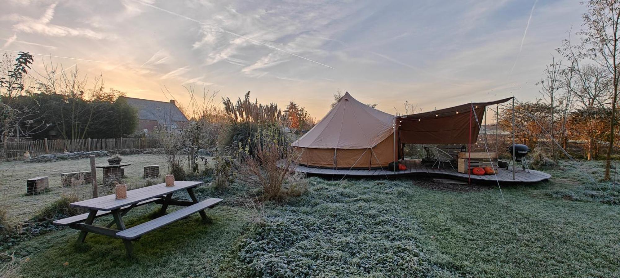 Au Pied Du Trieu, The Glamping Experience Hotel Labroye Kültér fotó